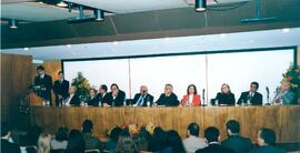 Fotografia do Promotor de Justiça, Carlos Bernardo Alves Aarão Reis, discursando durante a posse ...