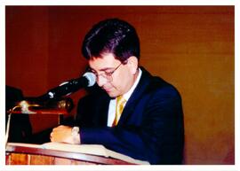 Fotografia de Antonio José Campos Moreira tomando posse como Diretor Cultural da AMPERJ