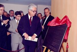 Fotografia dos presentes na cerimônia de inauguração do Edifício-Sede do MPRJ