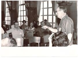 Fotografia de Ary Florêncio Guimarães discursando no IV Congresso Fluminense do MP
