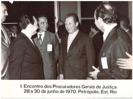 Fotografia dos presentes no I Encontro dos Procuradores-Gerais de Justiça