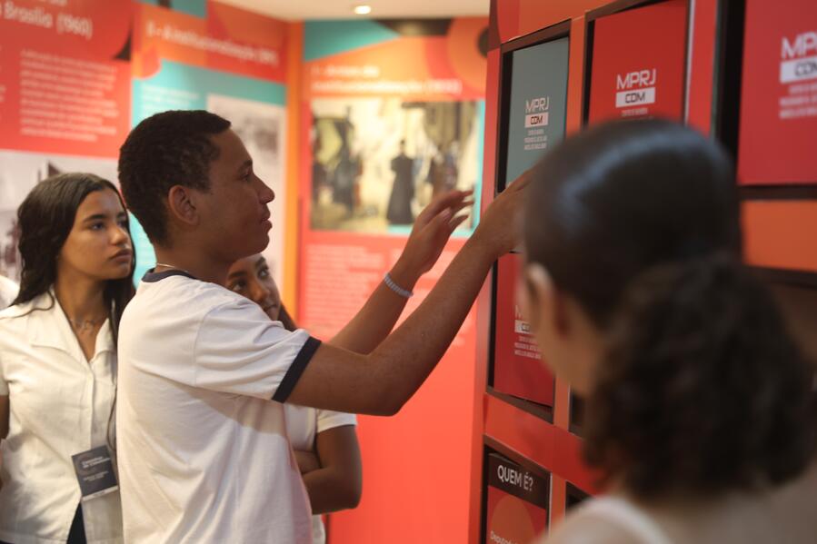 Original Documento Digital not accessible