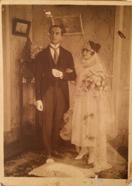 Fotografia do casamento de Albertina de Aguiar Moreira Lima e Eduardo Moreira Lima, os pais de Ev...