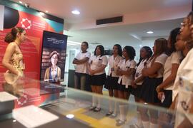 Fotografia dos estudantes do Instituto de Educação Professor Carlos Pasquale no Eixo 1 "Prin...