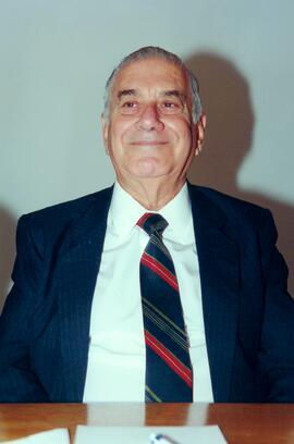 Oliveira, Delphim Salum de