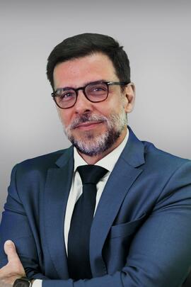 Paes, Emiliano Rodrigues Brunet Depolli