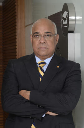 Martins, Ricardo Ribeiro